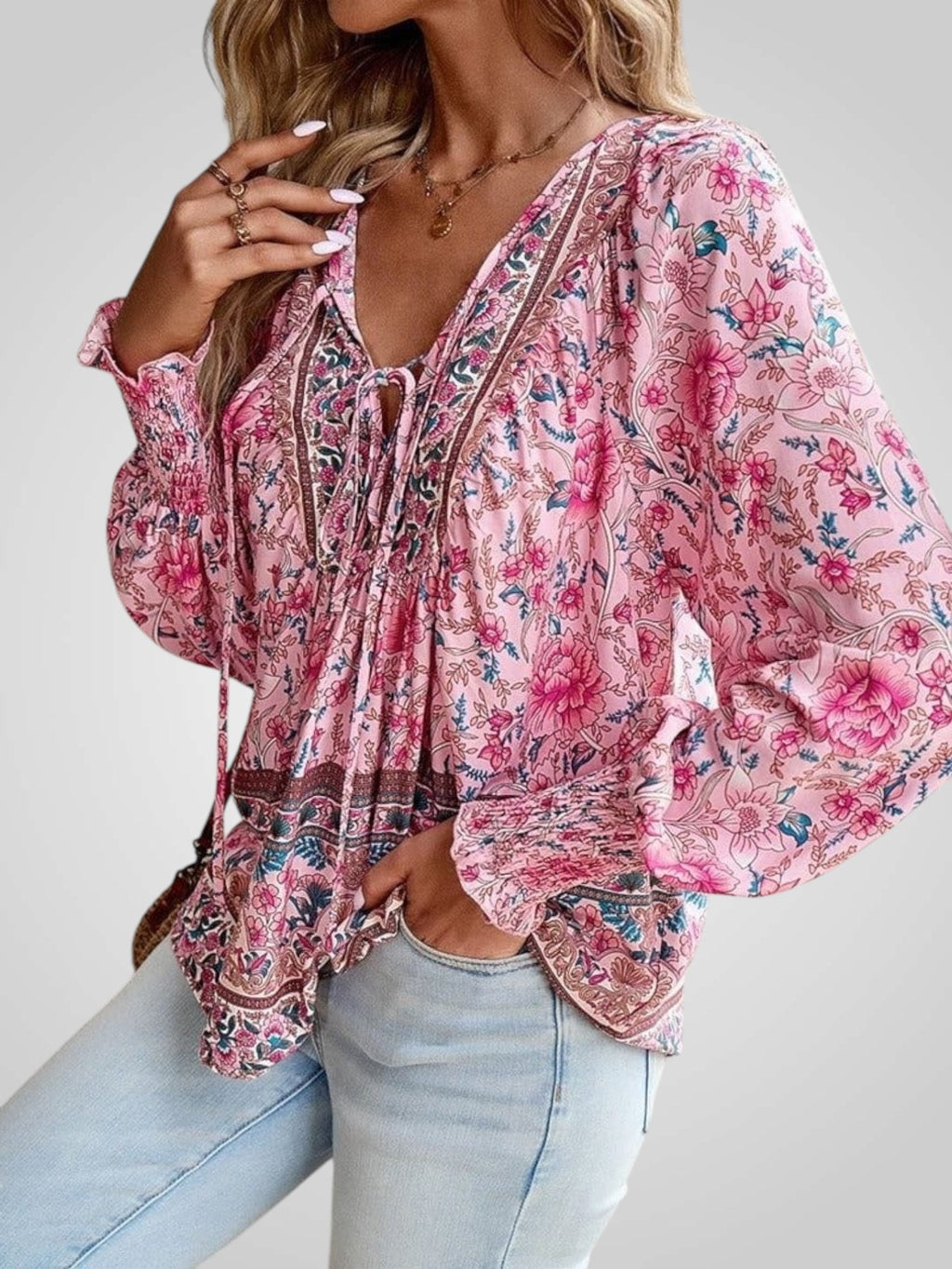 Hoya | Bohemian Blouse with Flowers